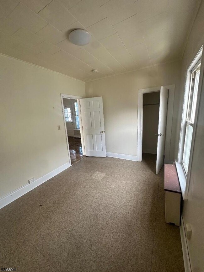 Building Photo - 115 Danforth Ave