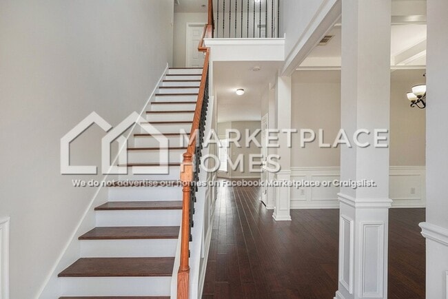 Building Photo - 91 Matador Way