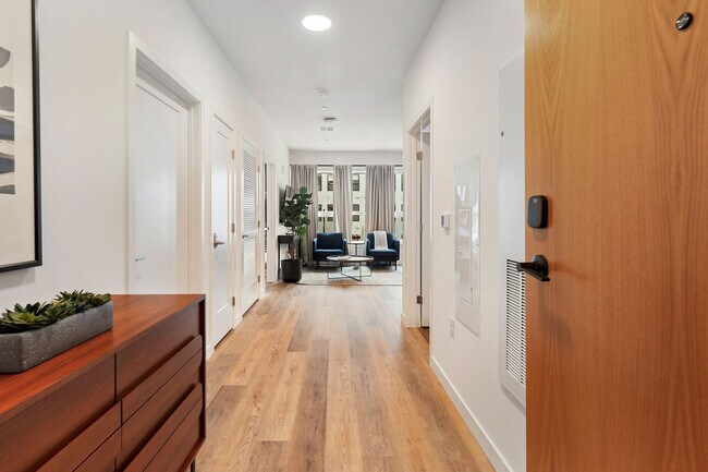 Building Photo - 202 Mill Rd