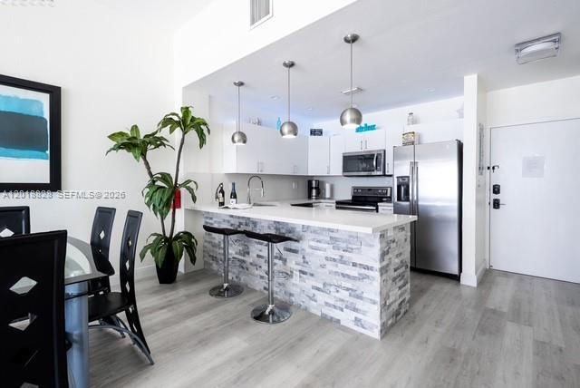 Building Photo - 3725 S Ocean Dr