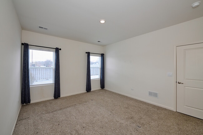 Building Photo - 1179 Woodlily Ln