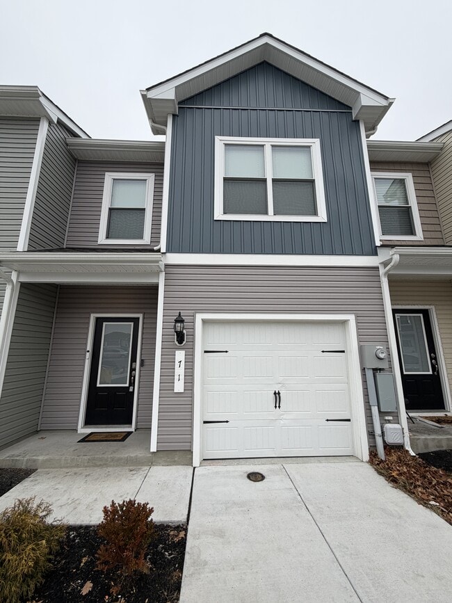 Building Photo - 71 Bloomsbury St