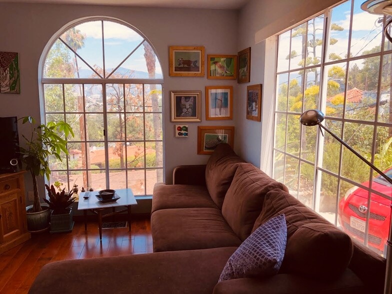 Building Photo - 612 Alta Vista Dr