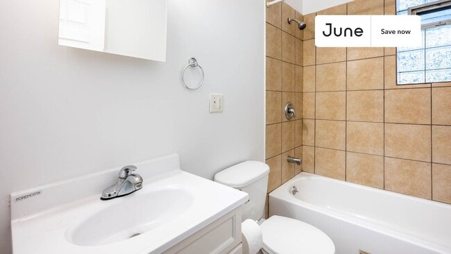 Building Photo - 1945 W Cermak Rd