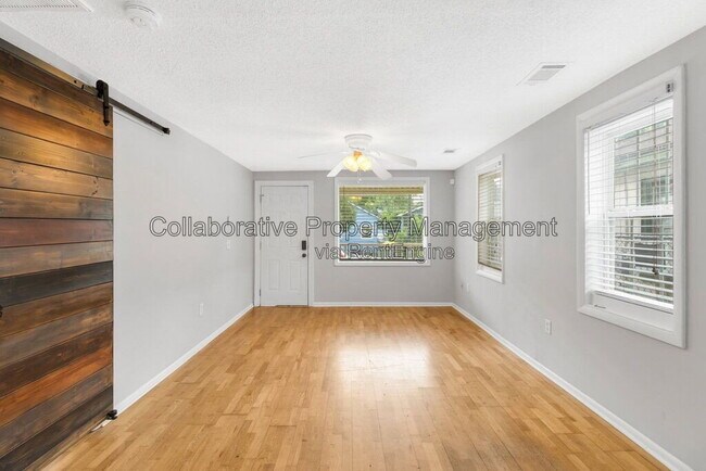 Building Photo - 2025 Eppinger St