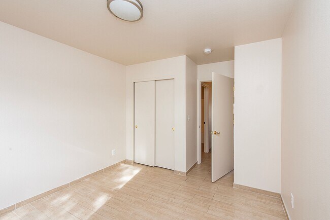 Building Photo - Tucson Market Place Area -  3 Bedroom!