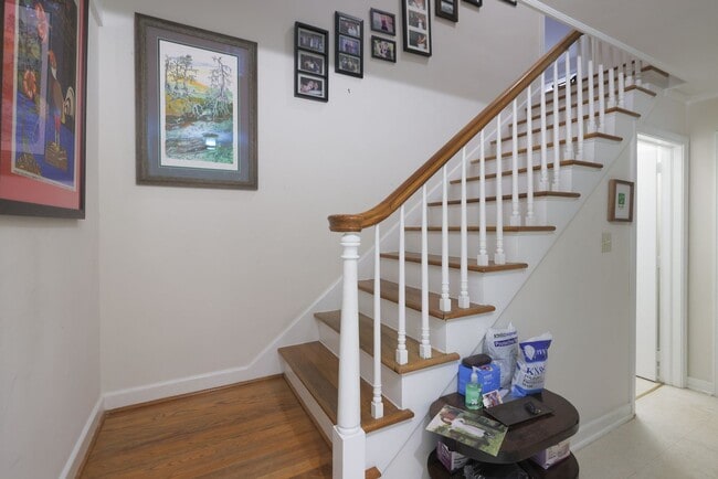 Building Photo - Charming 4BR, 2.5BA Durham Home Minutes from Duke University!