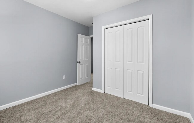 Building Photo - 260X Garrett Ave