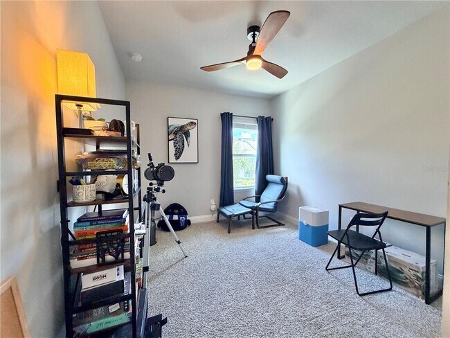 Building Photo - 660 Rosewood Way