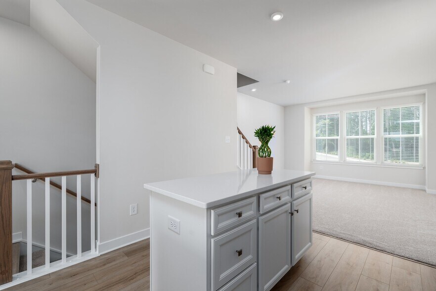 Building Photo - 12833 Red Clover Wy