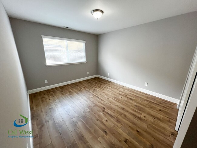 Building Photo - $4,895 - Beautiful and Spacious 3 beds/2 b...