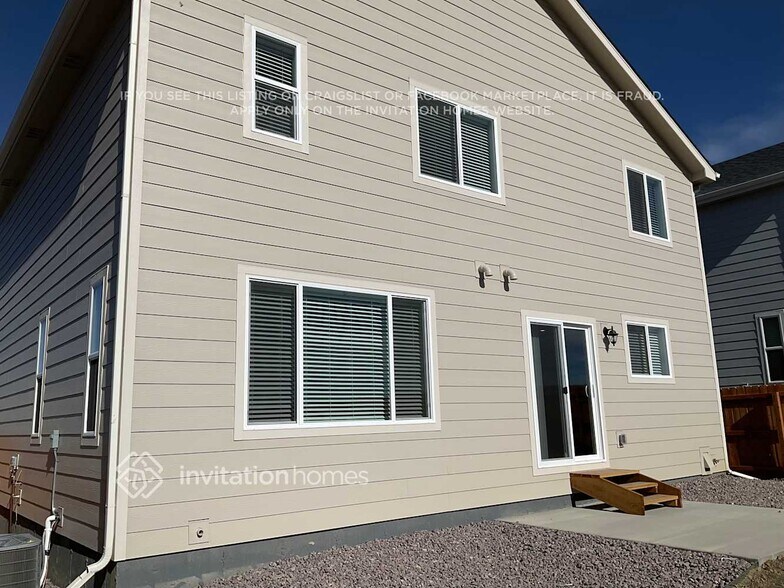 Building Photo - 11811 Mission Peak Pl