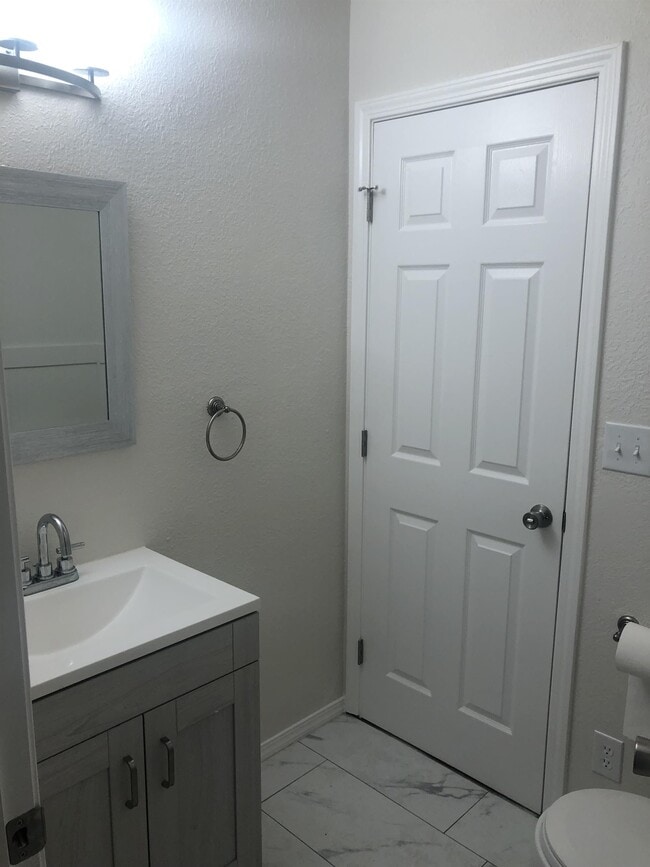 Building Photo - 5744 New Hope Rd