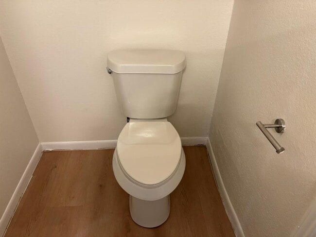 Building Photo - 6009 Shadow Valley Cove