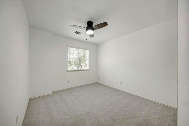 Building Photo - 15005 Donna Jane Loop