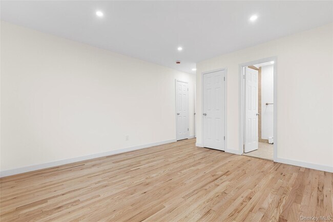 Building Photo - 27 Mountain Ave