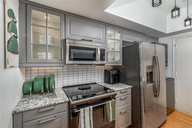 Building Photo - 3105 San Jacinto St