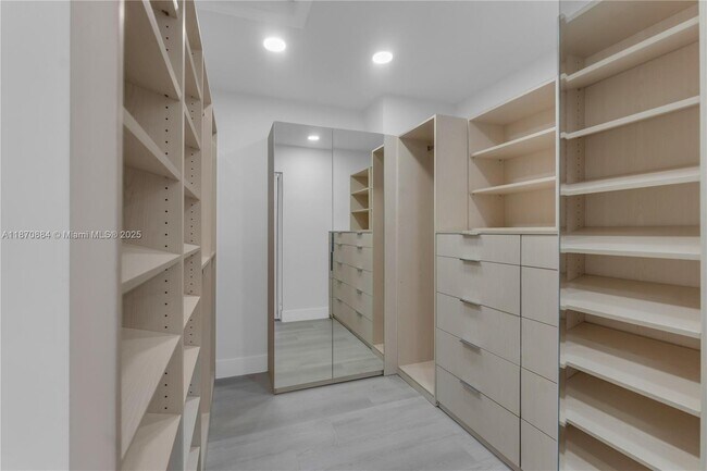 Building Photo - 11230 NW 59th Terrace