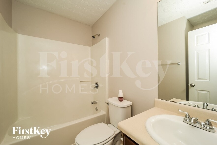 Building Photo - 5719 Graywind Trail