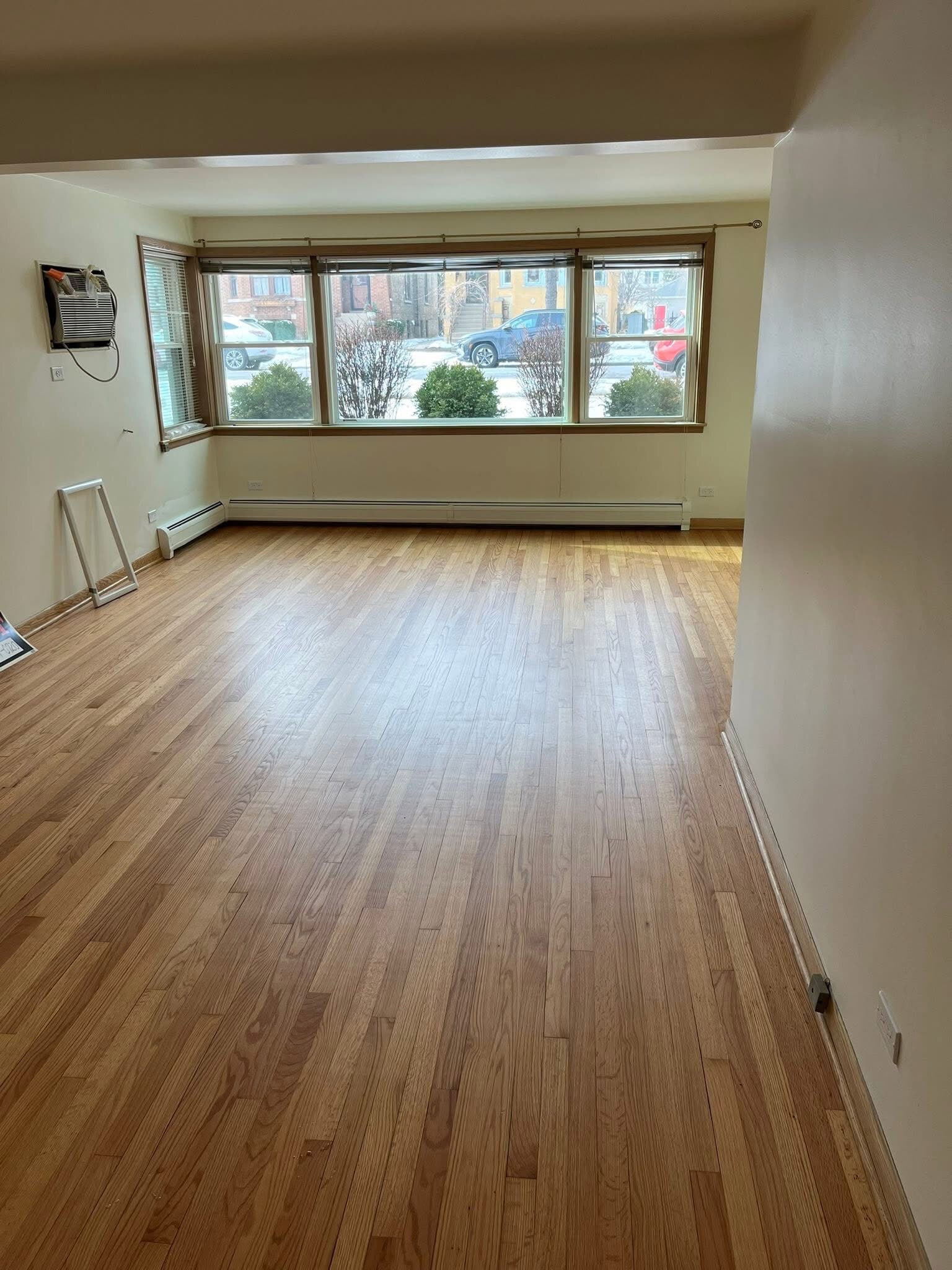 Building Photo - 6537 N Natoma Ave