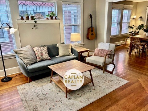 Building Photo - 25 W Rock Ave