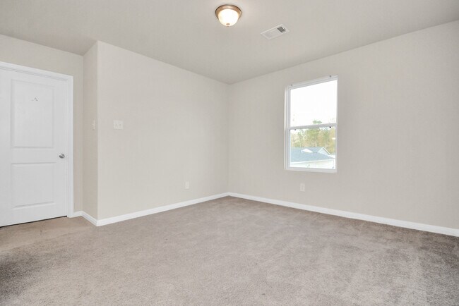 Building Photo - 15665 Briar Frst Dr