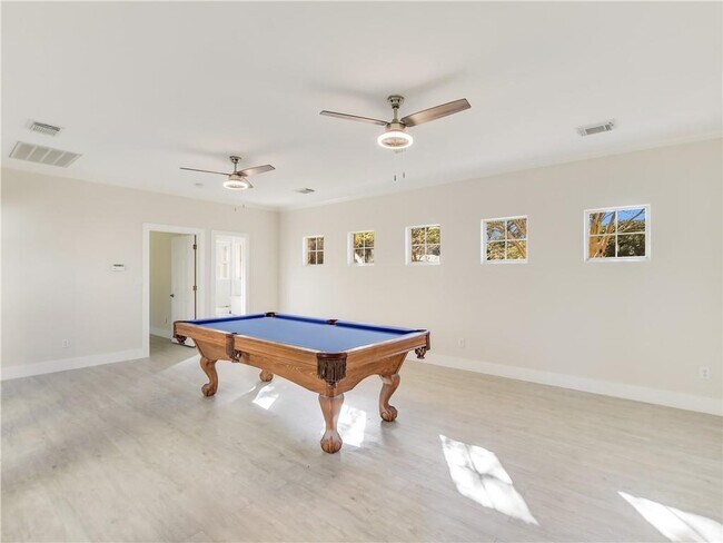 Building Photo - 207 Tellus St