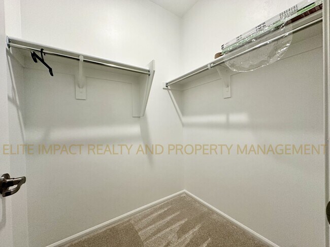 Building Photo - 9814 E Miller Peak Trl