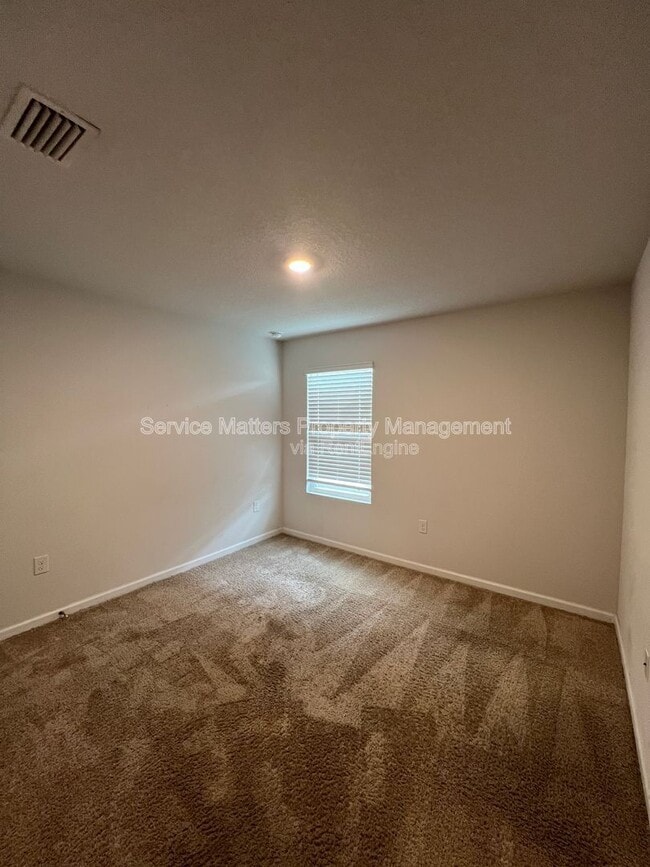 Building Photo - 5740 Guinevere Ln