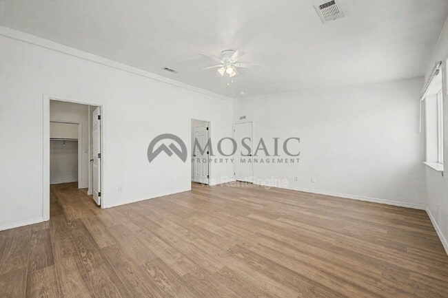 Building Photo - 1625 S 74th St