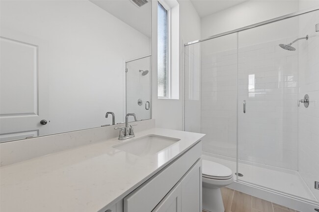 Building Photo - 21619 Colonial Medow Creek Trl