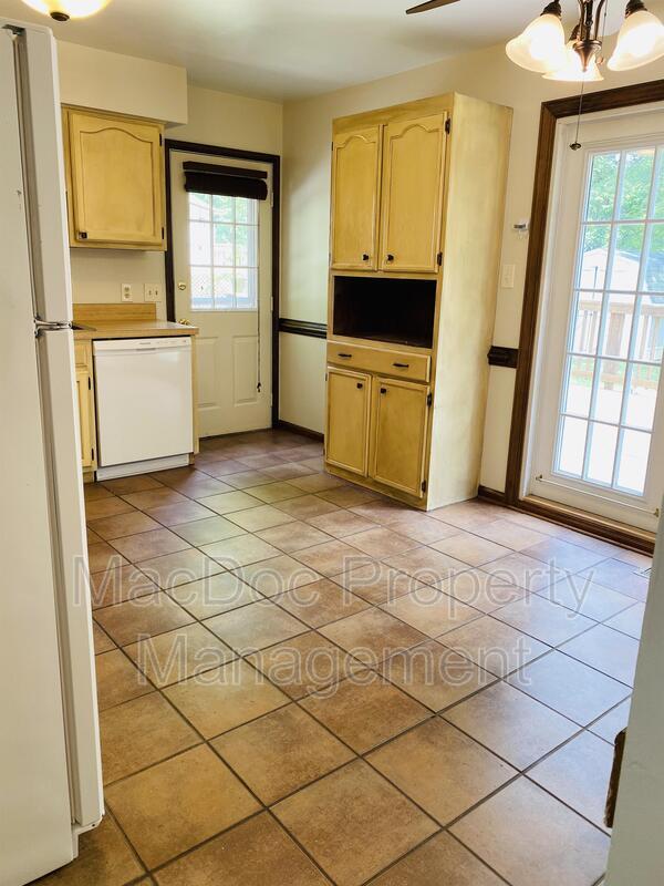 Building Photo - 10717 S Jamie Pl