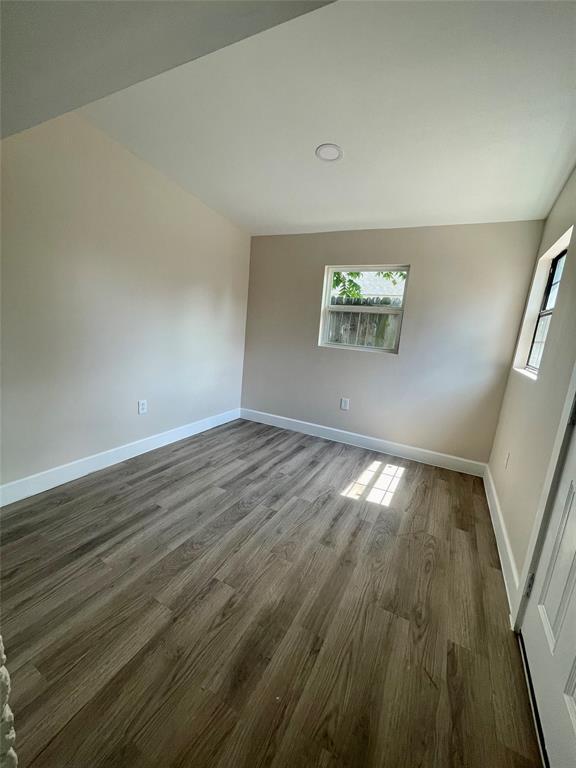 Building Photo - 9775 Pine Lake Dr