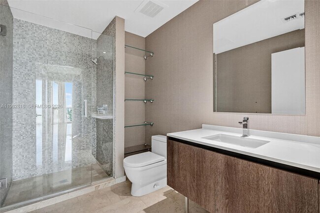 Building Photo - 88 SW 7th St