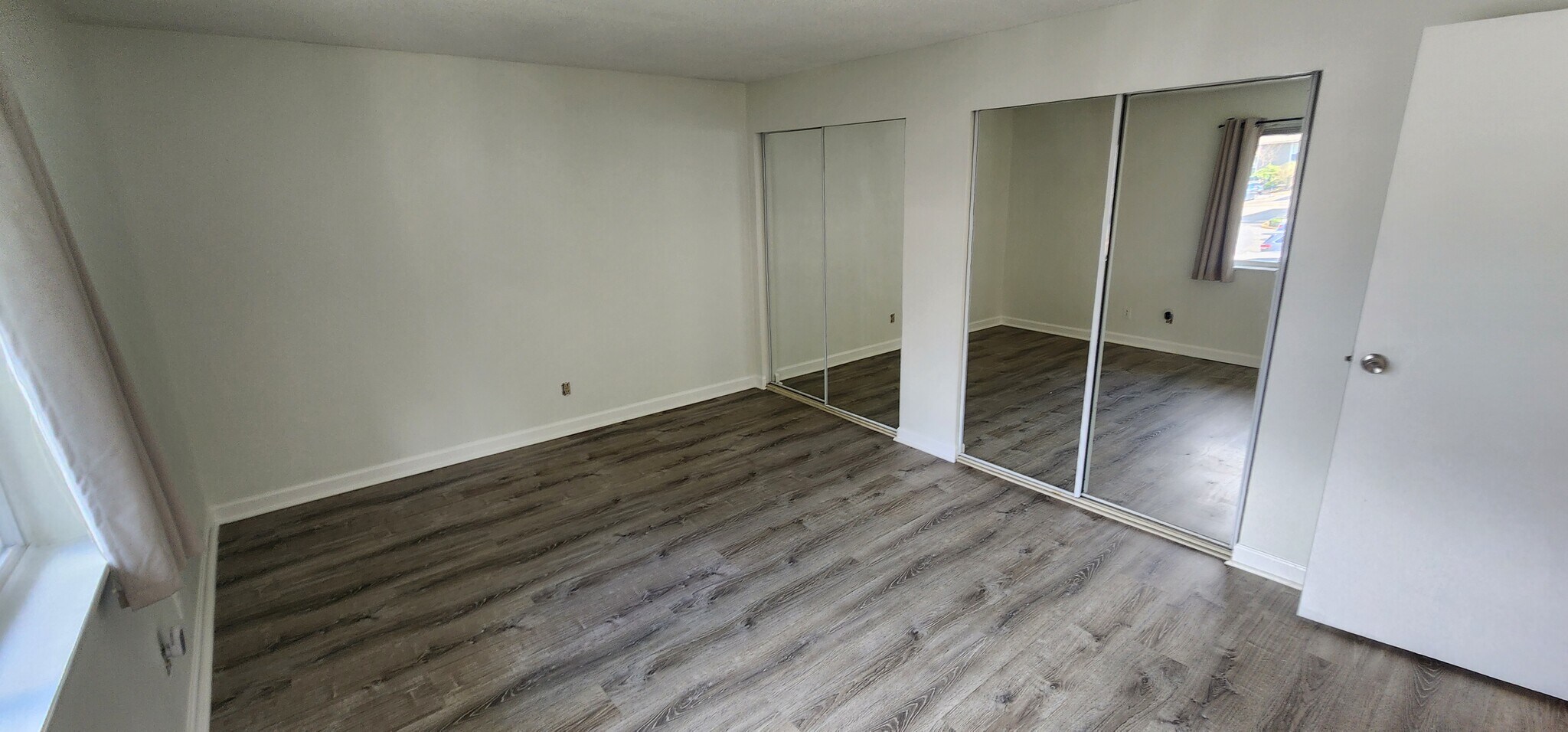 Building Photo - 17301 NE 45th St