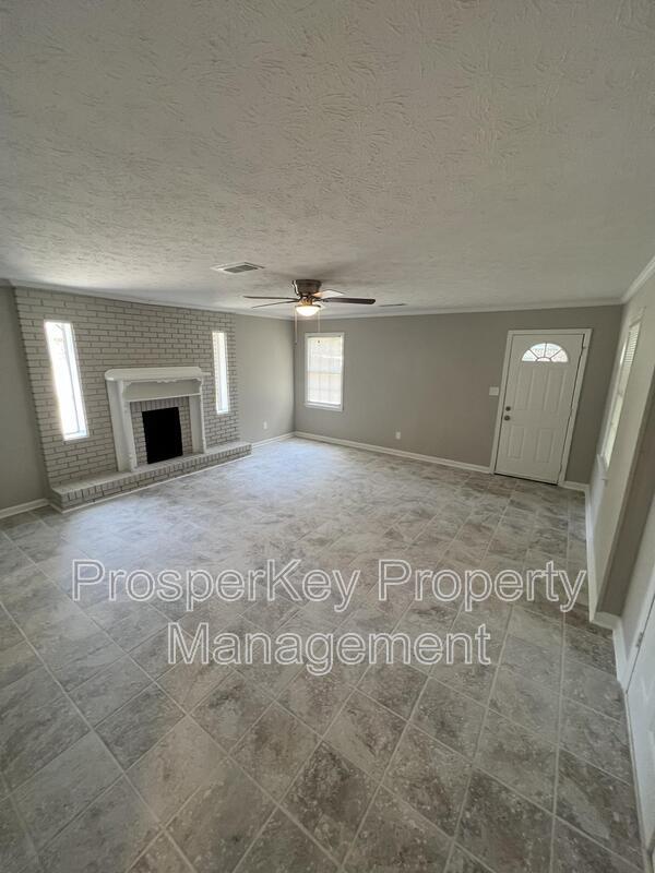 Building Photo - 615 Buford Dr