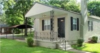 Building Photo - 605 39th Pl