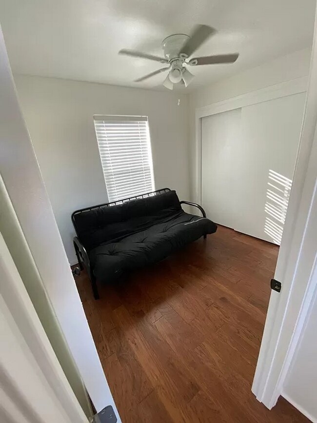 Building Photo - Modern Energy-Efficient 2-Bedroom Home with High-End Finishes and Spacious Yard!