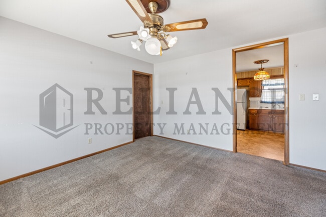 Building Photo - 1232 E Galena St