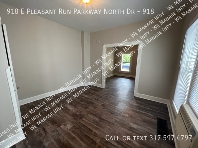 Building Photo - 918 E Pleasant Run Parkway North Dr