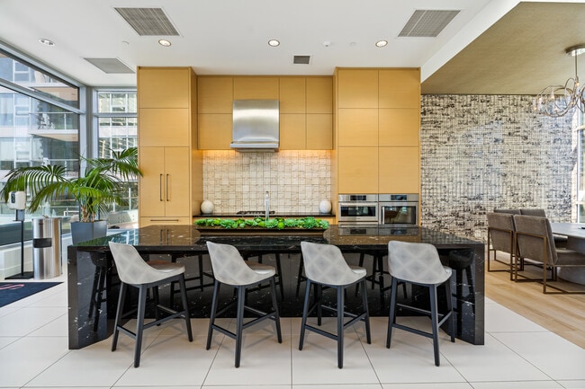 Building Photo - 1388 Kettner Blvd