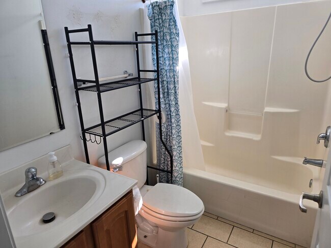 Building Photo - 374 73rd St #6