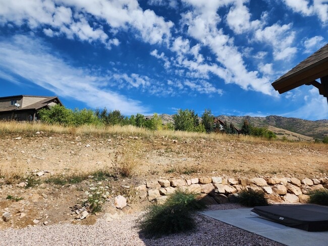 Building Photo - 5979 E Big Horn Pkwy