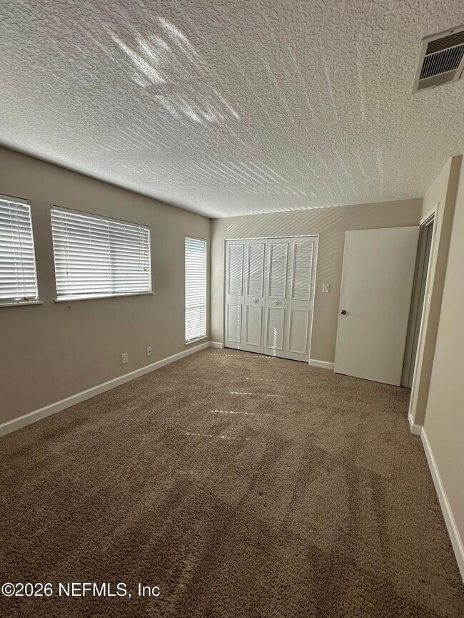 Building Photo - 7867 Bahia Vista Ct