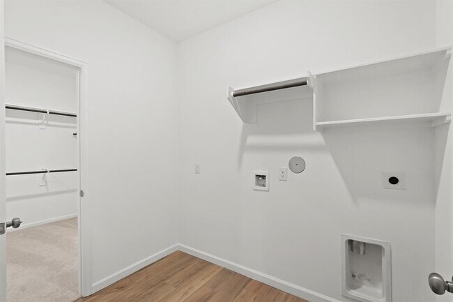 Building Photo - 3616 Field Coast Ln