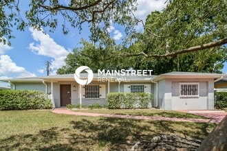 Building Photo - 3 Bedroom Pet-Friendly Home in Brandon, FL...