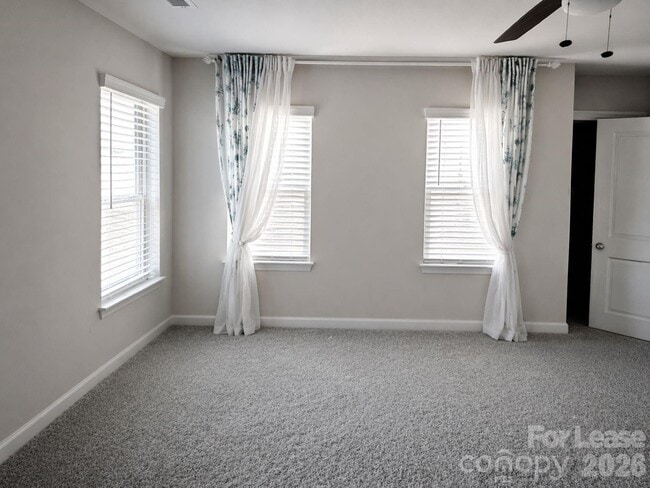 Building Photo - 2019 Red Ash Dr