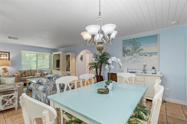 Building Photo - 309 Calz. de Bougainvillea