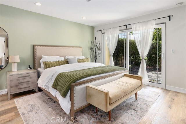 Building Photo - 2425 Vista Hogar