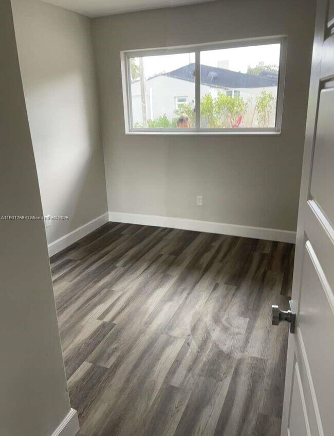 Building Photo - 3760 NW 13th Pl